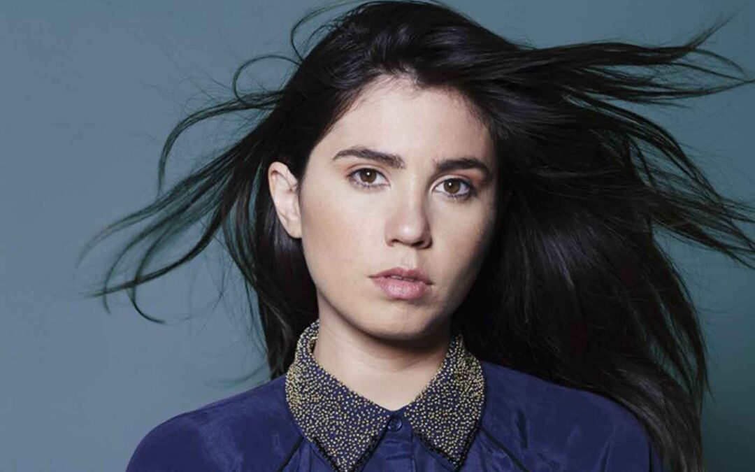 Javiera Mena: “Los artistas somos inestables emocionalmente, y no quiero eso para mí”